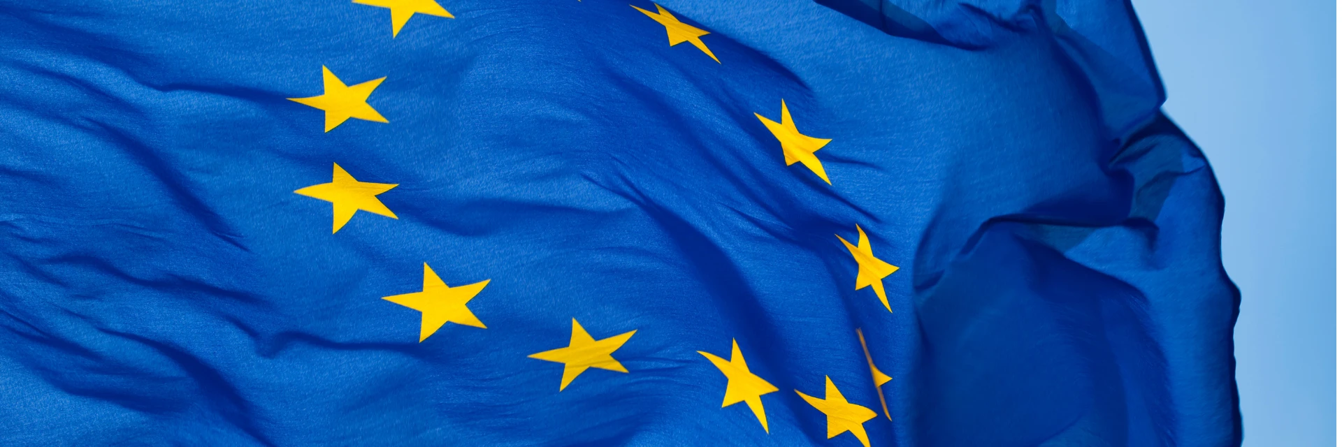 Carta Blu UE Italia (1920 x 640 px)