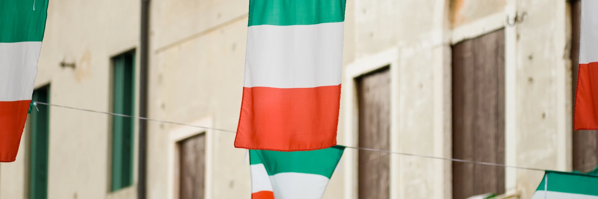 Italian roots (1920 x 640 px)