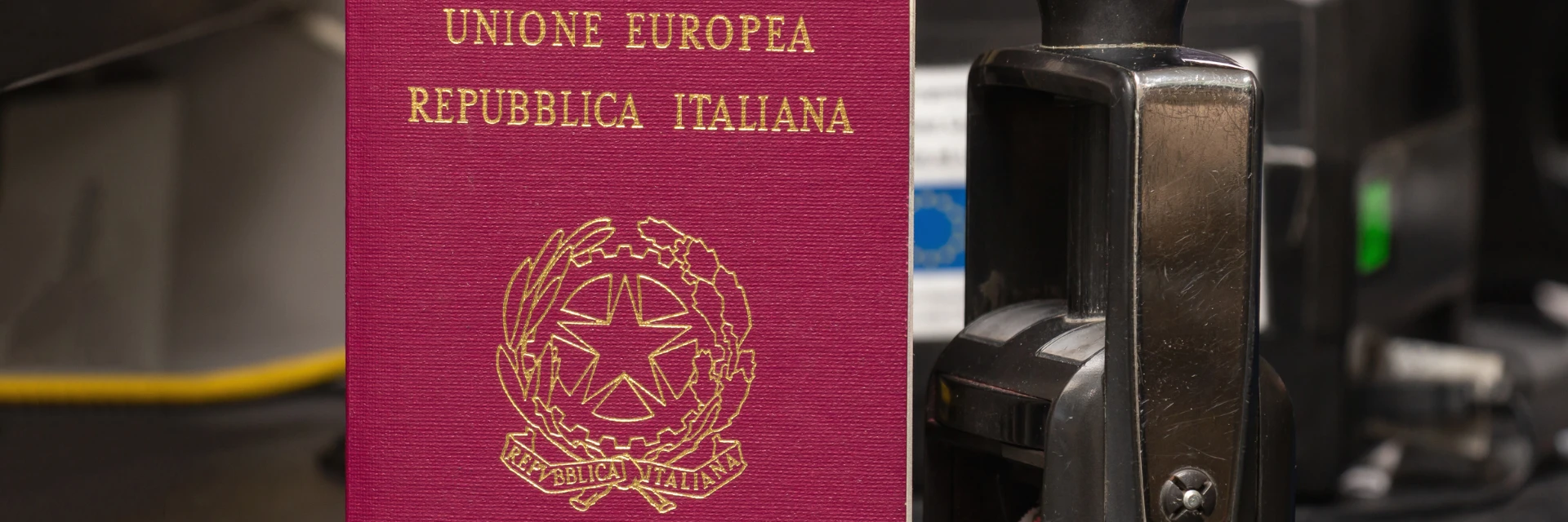 Apply for Italian passport in Italy (1920 x 640 px)