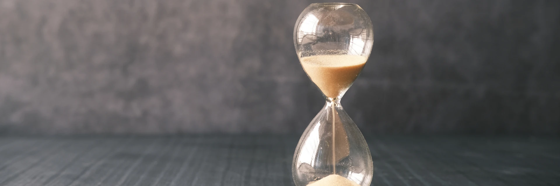 Processing timing of residence permit (1920 x 640 px)